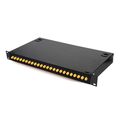 Koudgewalste plaat 24 poorten ST UPC Corning Fiber Optic ZTE FTTH patch panel voor netwerk