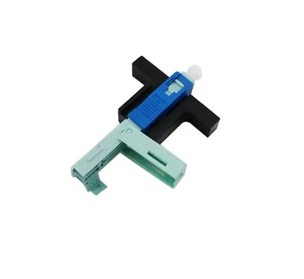 SC Fast Connector Butterfly voor de markt FTTH Fiber Optic Drop Cable Return Loss 50db