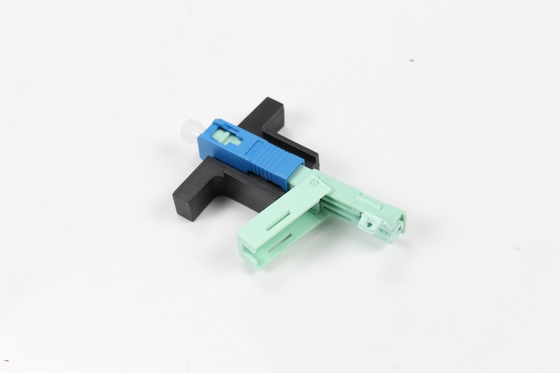 SC Fast Connector Butterfly voor de markt FTTH Fiber Optic Drop Cable Return Loss 50db