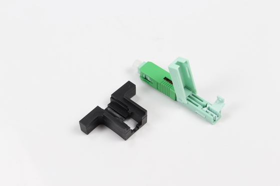 SC Fast Connector Butterfly voor de markt FTTH Fiber Optic Drop Cable Return Loss 50db