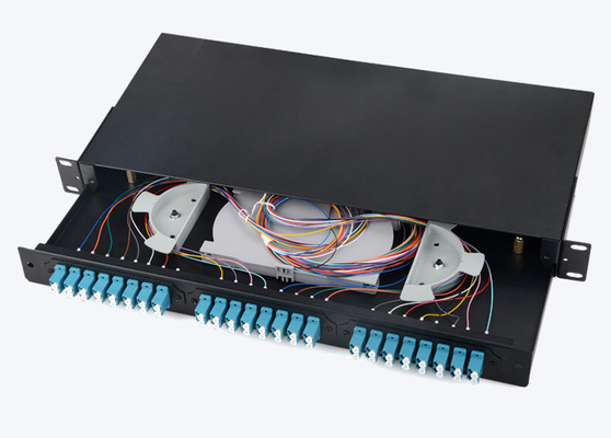 24 poort LC glasvezel patch panel ontworpen voor wandmontage in buitenomgevingen