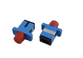 Ervaar naadloze verbindingen met onze FC SC LC ST fiber optic hybride adapter