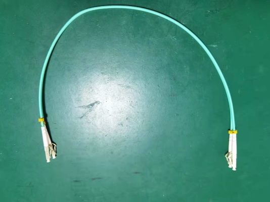 Telecommunicatieverbinding SC LC UPC naar LC UPC OM4 SR Duplex glasvezel patch cord