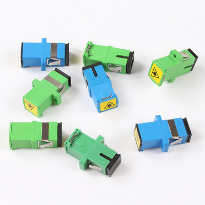 SC APC SC UPC SX Eendelige glasvezeladapter zonder flenster voor signaaloverdracht