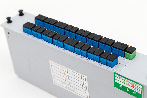 1*16 1*32 SC Connector LGX PLC Cassette PLC Splitter Fiber Type G657 of aangepast 3 Tijd