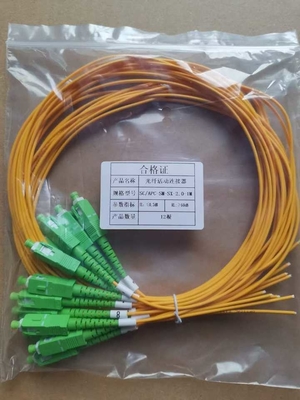 SC UPC Single Mode 1.5M Simplex Fiber Optic Pigtail voor een breed temperatuurbereik van -40-70°C