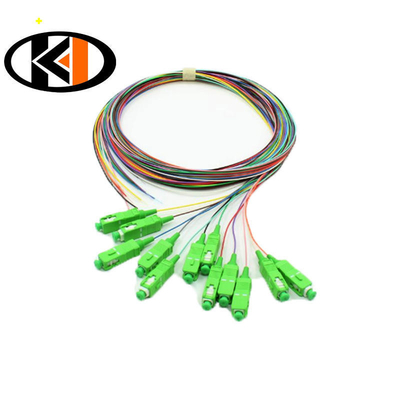 Uitlaat 0,9 mm LSZH Glasvezel Pigtails 12Cords 1,5 2,0 3,0 Invoegverlies ≤ 0,3 dB 3