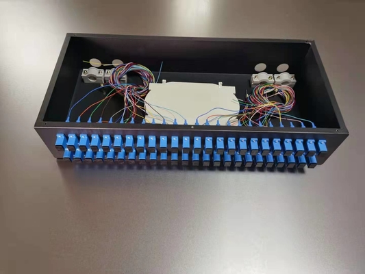 High Directivity dB ≥55 24 Port SC/APC Fiber Cable Splitter voor draadloos LAN-netwerk