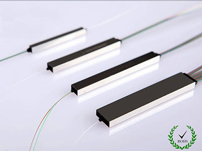 Terugkeerverlies dB ≥50 Glasvezel Splitter Cassette PLC 1x64 SC UPC voor prestaties