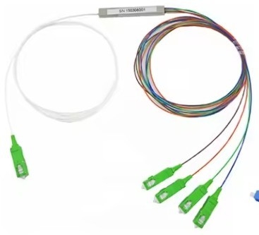 SC/APC Connector 1x4 Fiber Optic Steel Tube PLC Splitter voor golflengte 1260-1650nm