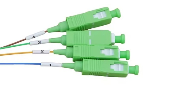 SC/APC Connector 1x4 Fiber Optic Steel Tube PLC Splitter voor golflengte 1260-1650nm