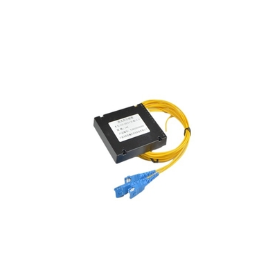 Directiviteit dB ≥55 2weg PLC Splitters 1*2 Box Type Fiber Optical Splitter Inzetverlies ≤10.7dB